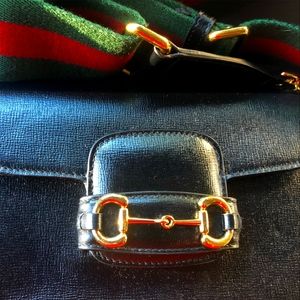 GUCCI BLACK CROSSBODY WITH CAMERA STRAP NEW